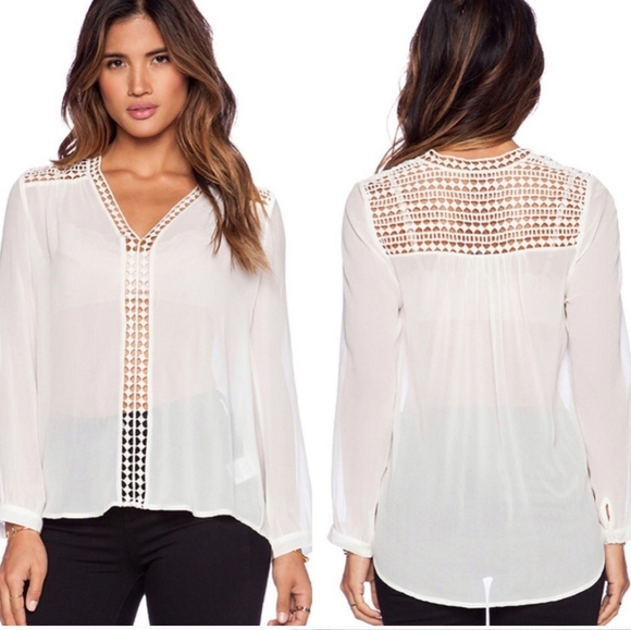 Joie Tops - Joie silk white blouse with eyelet insert oversized XXS